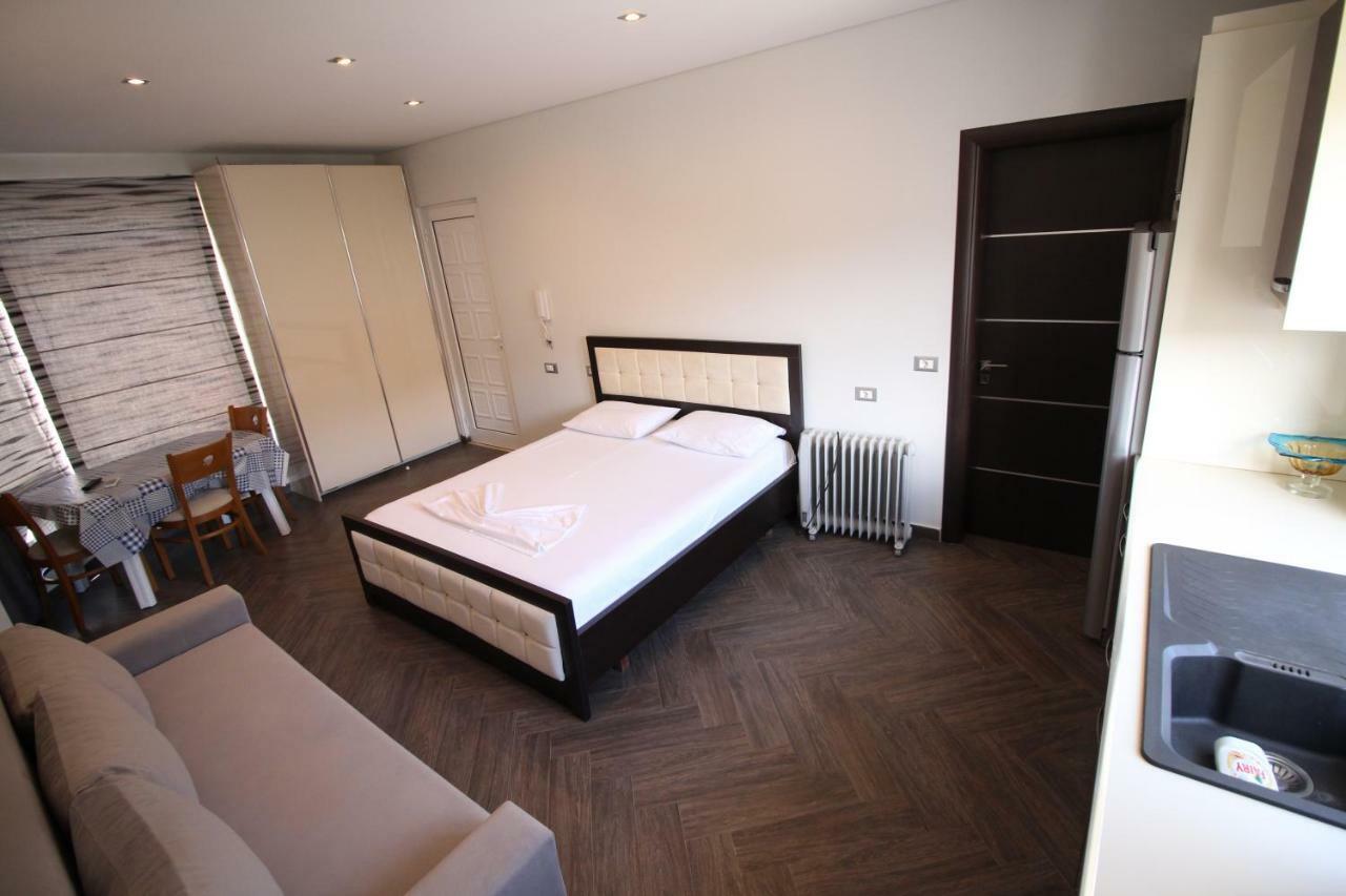 Apartments & Studios Ardian-Mandi Sarande-Albania Exterior photo